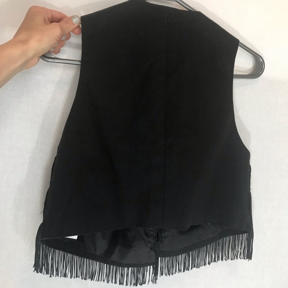 sleeveless  vest - Picture 4 of 8